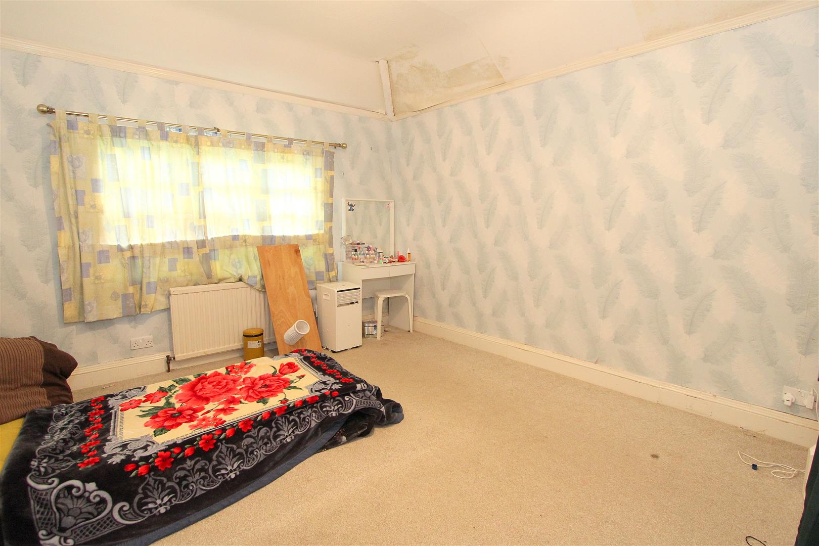Woodcote Grove Road, Coulsdon